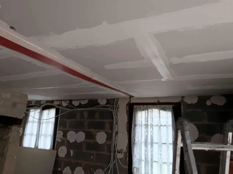 Isolation, plaquage et enduit des calicots d'un plafond à BUIRE AU BOIS, Abbeville, ISOPLALEC